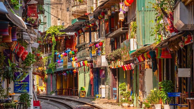 Sightseeing in Hanoi